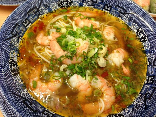 Read more about the article Beef and Prawn Soup