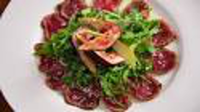 You are currently viewing Carpaccio with Fig Puree