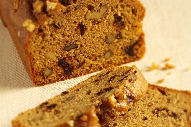 Read more about the article Date and Walnut Loaf