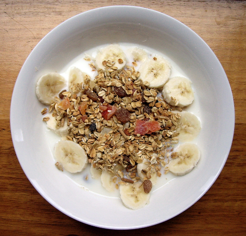 Read more about the article Hazelnut and Banana muesli