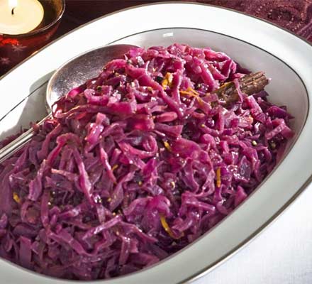 You are currently viewing Spiced Red Cabbage with Juniper