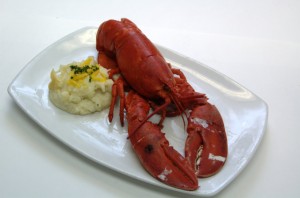 Read more about the article Microwave Steamed Whole Lobster